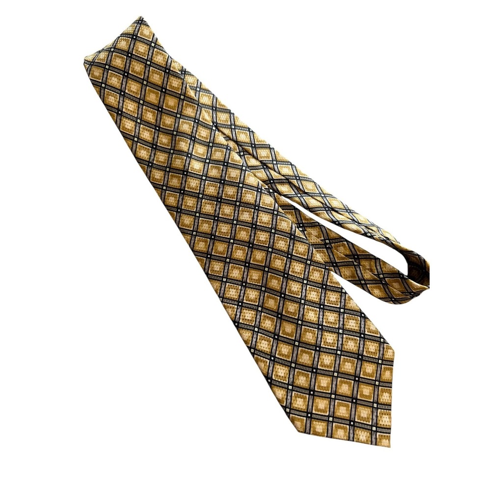 Carlos Devenezia Mens Silk Tie Gold Tan Black Geometric Diamond Pattern‎ Italy